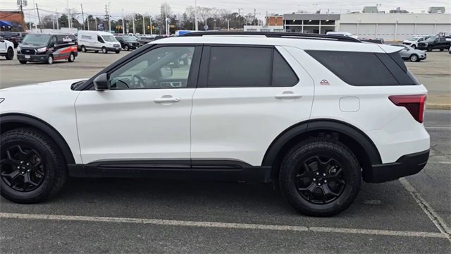 Certified 2023 Ford Explorer Timberline image 3