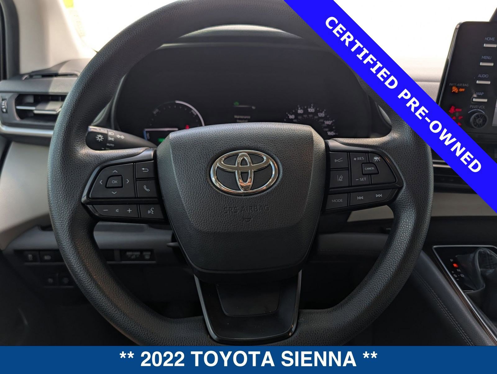 Used 2022 Toyota Sienna LE image 26