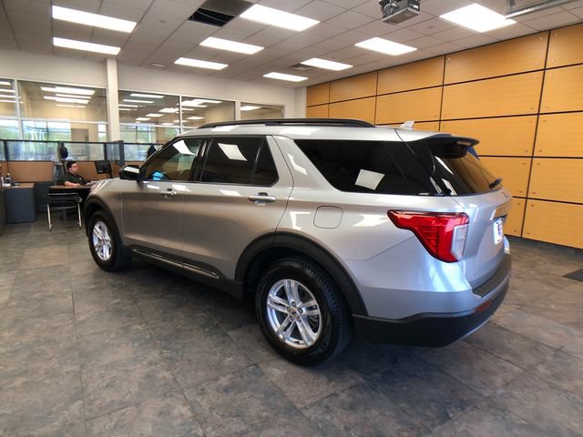 Certified 2020 Ford Explorer XLT w/ Equipment Group 202A AWD/4WD image 5