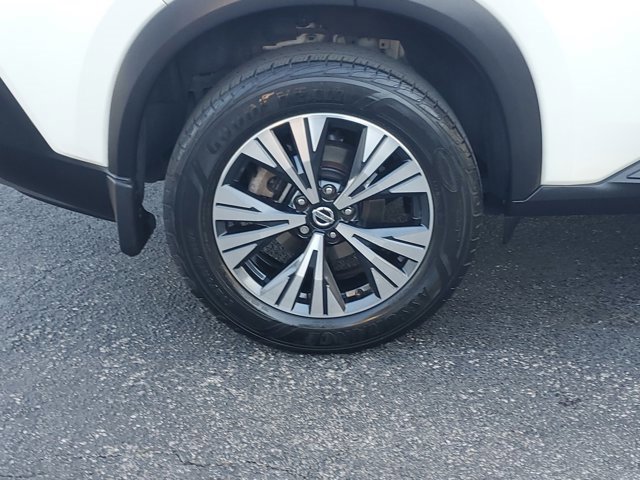 Used 2021 Nissan Rogue SV image 7