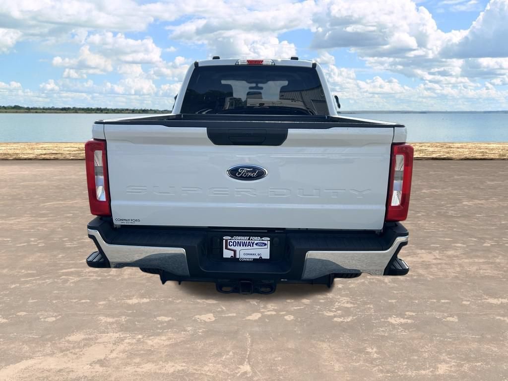 Certified 2025 Ford F250 XLT AWD/4WD image 7