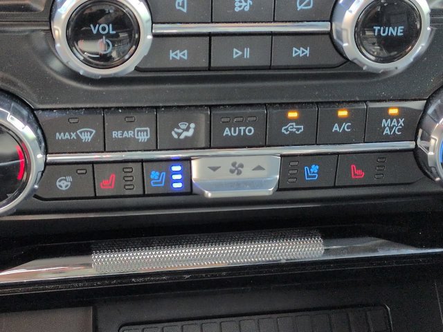 Certified 2024 Ford F150 Raptor AWD/4WD image 32