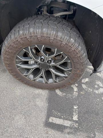 Used 2020 Chevrolet Silverado 1500 LT w/ Texas Edition image 3