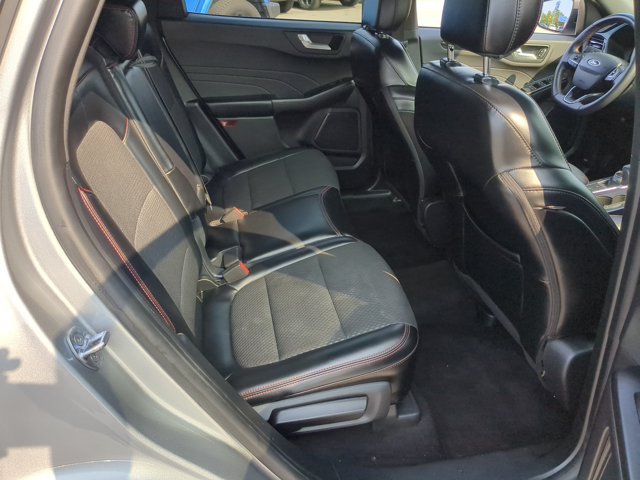 Certified 2024 Ford Escape ST-Line Select AWD/4WD image 30