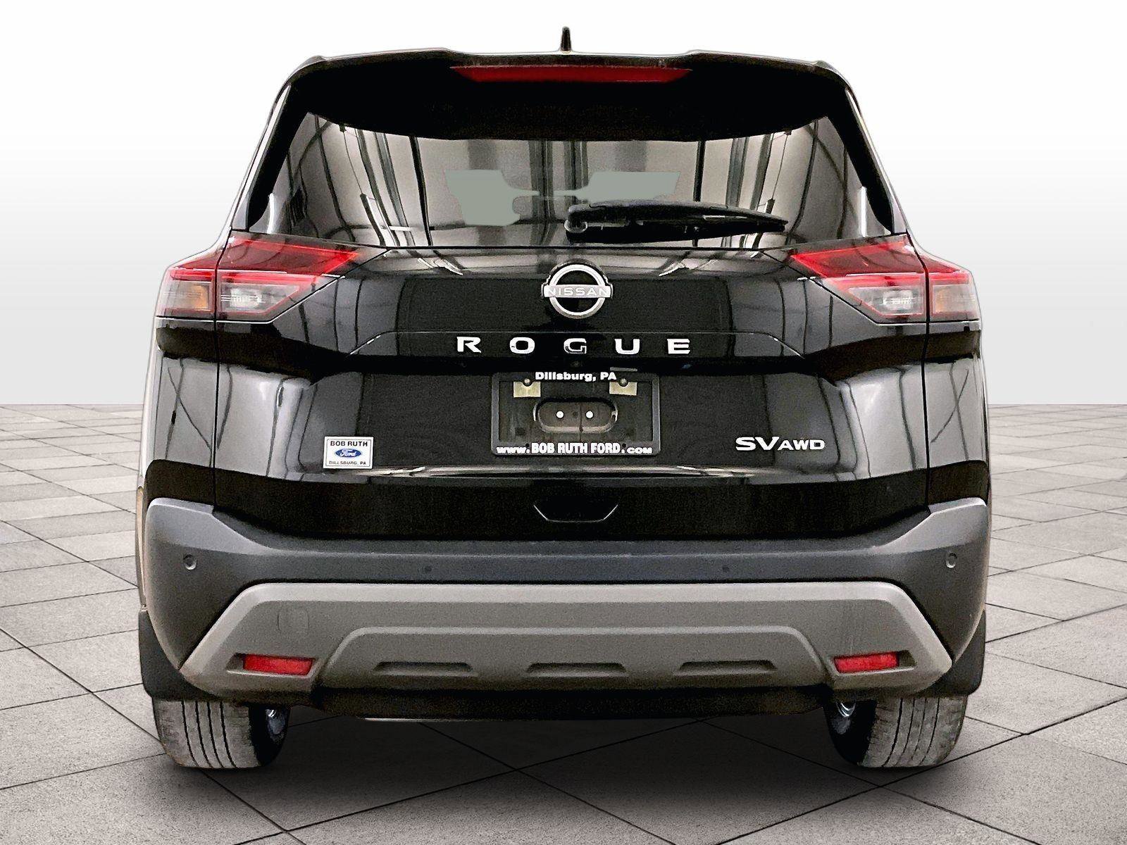 Used 2023 Nissan Rogue SV AWD/4WD image 4