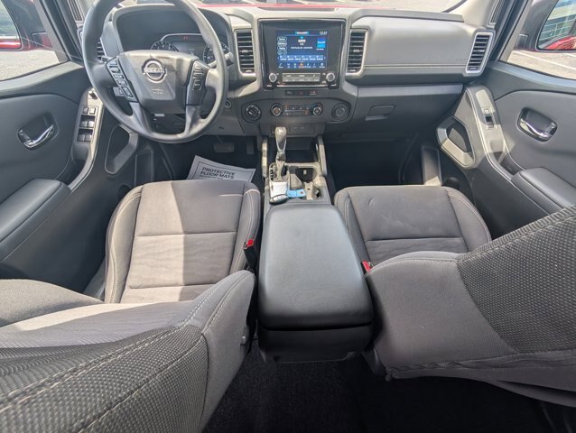 Used 2024 Nissan Frontier SV AWD/4WD image 26