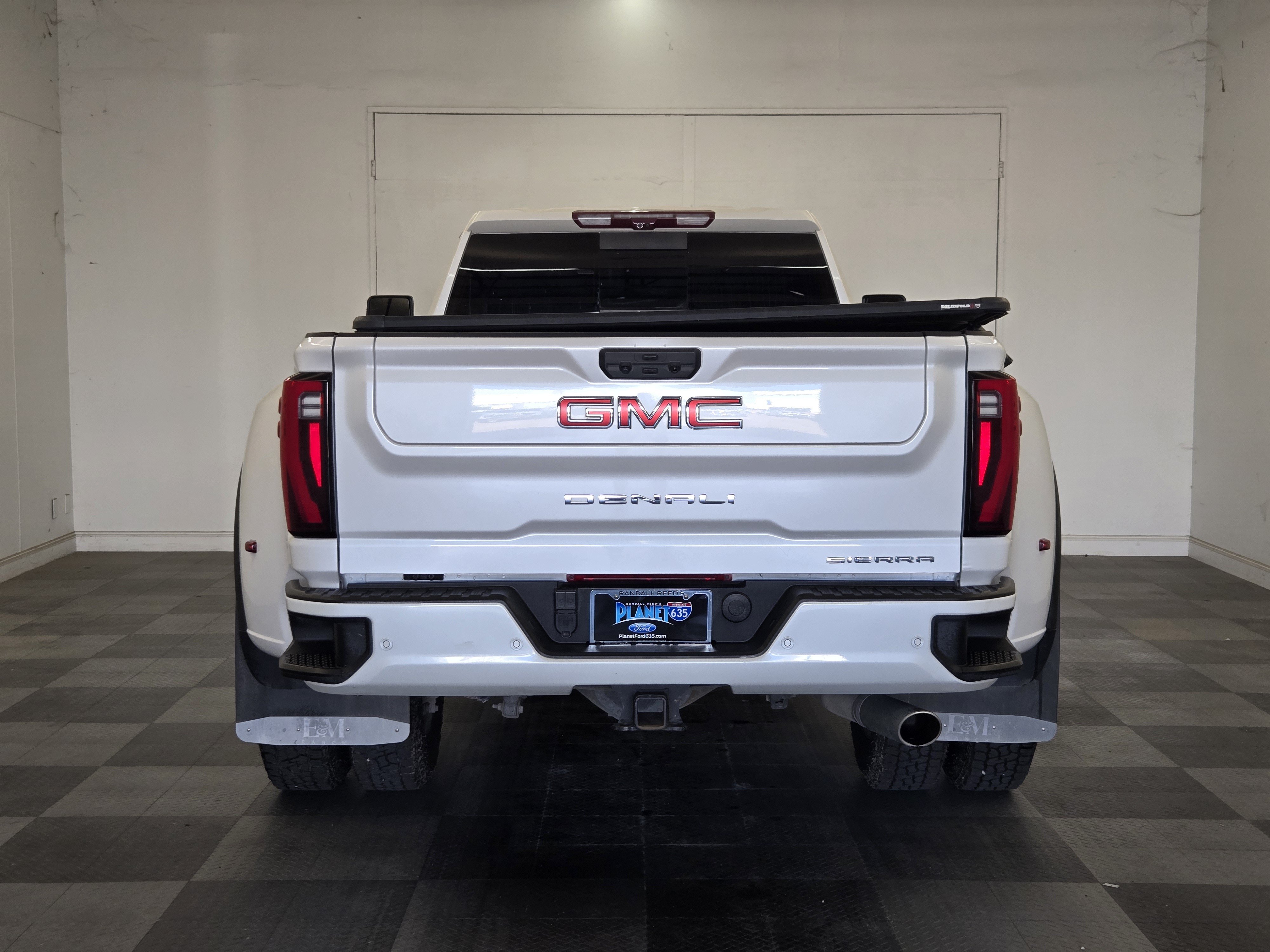 Used 2024 GMC Sierra 3500 Denali w/ Denali Reserve Package AWD/4WD image 6