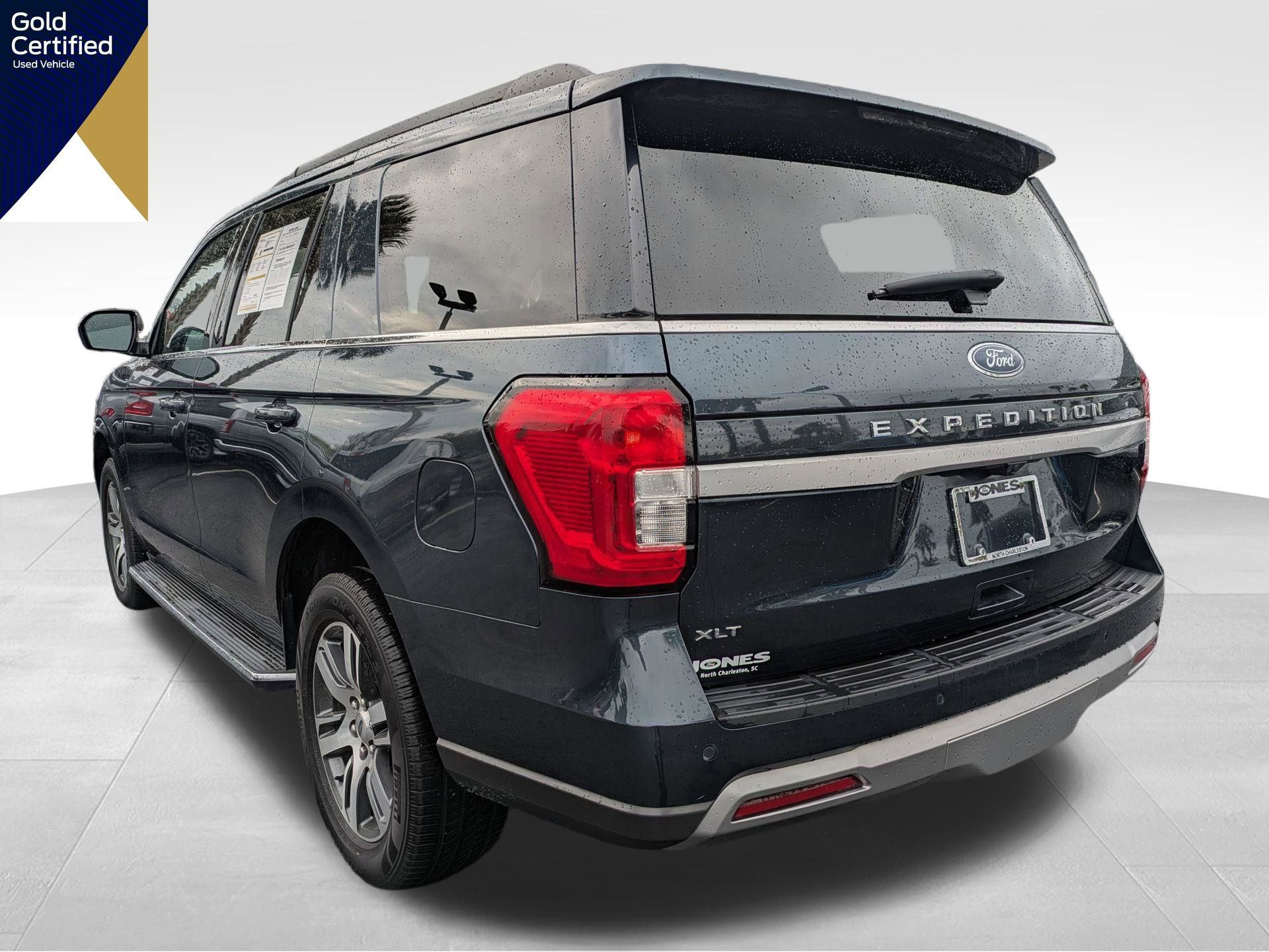 Certified 2022 Ford Expedition XLT image 9