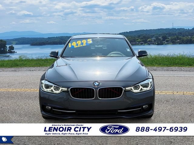 Used 2018 BMW 330i Sedan w/ Convenience Package RWD image 8