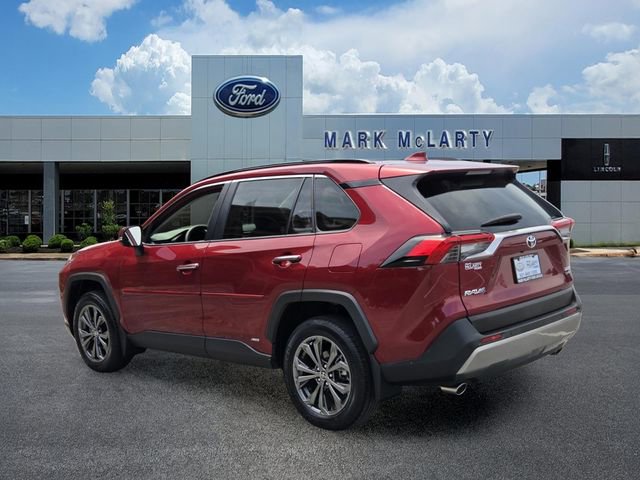 Used 2025 Toyota RAV4 Limited w/ Advanced Technology Package AWD/4WD image 3
