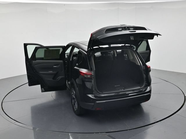Used 2025 Nissan Rogue SV FWD image 45