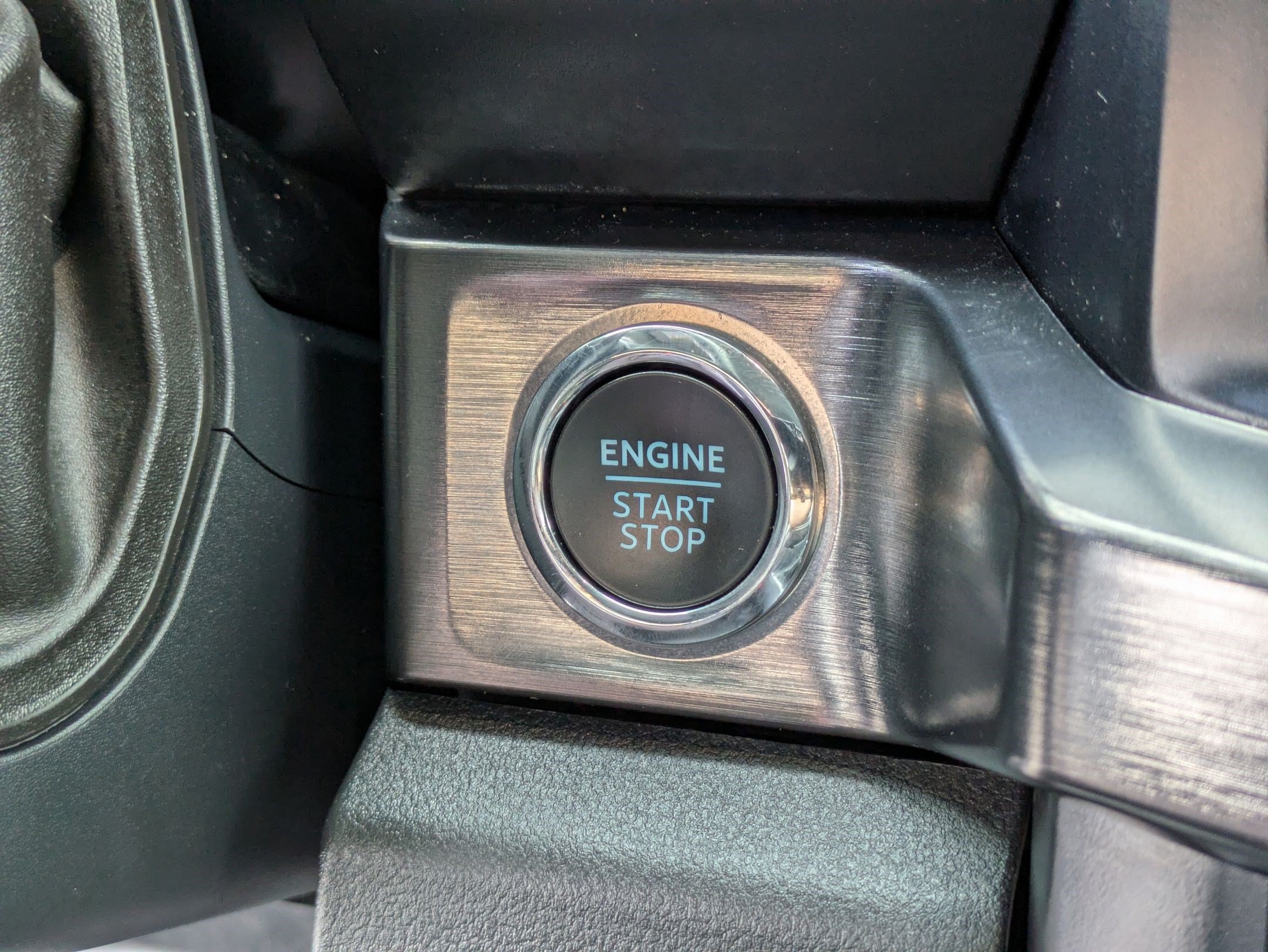 Certified 2025 Ford F250 Lariat AWD/4WD image 24
