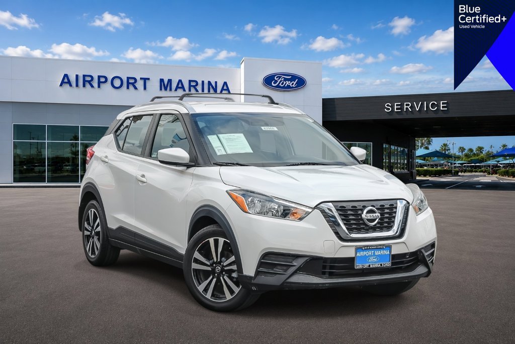 Used 2019 Nissan Kicks SV w/ Exterior Package FWD image 1