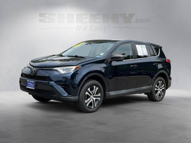 Used 2018 Toyota RAV4 LE FWD image 15