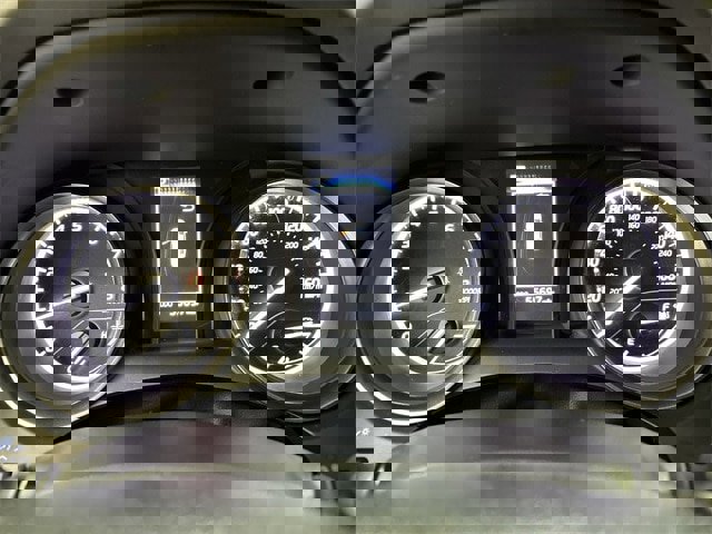 Used 2023 Toyota Camry SE image 7