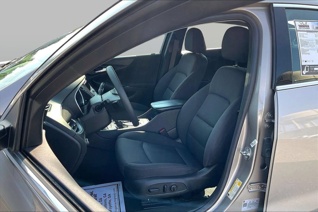 Used 2024 Chevrolet Malibu LT FWD image 25
