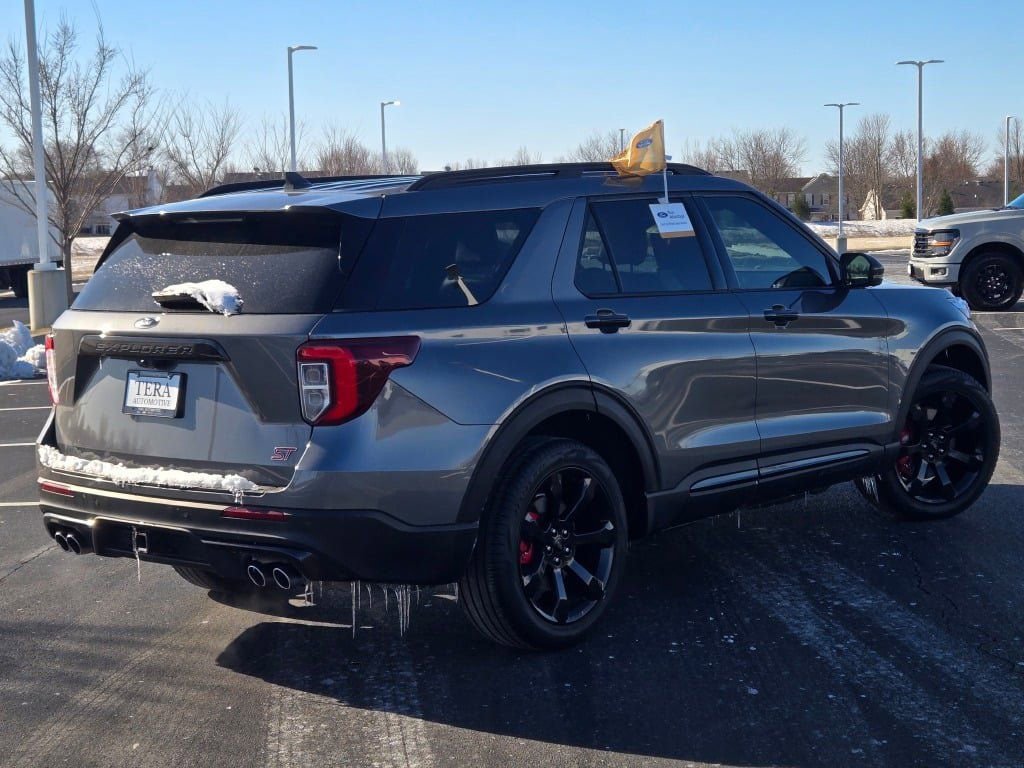 Certified 2022 Ford Explorer ST w/ Equipment Group 401A image 12