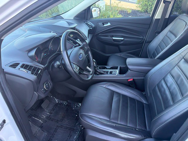 Certified 2019 Ford Escape Titanium AWD/4WD image 12