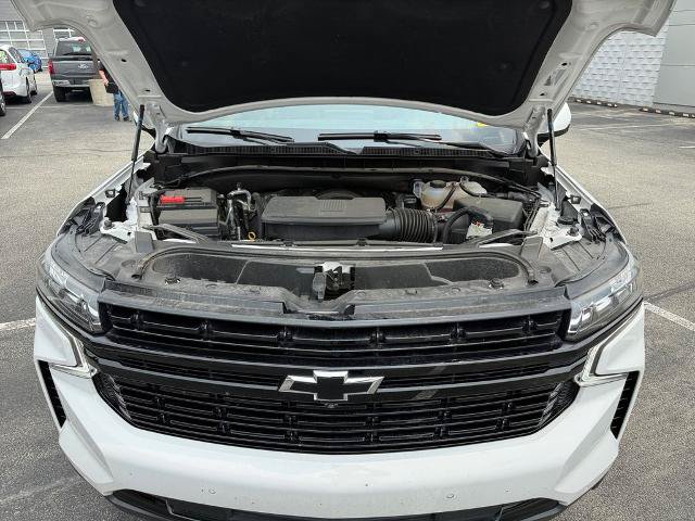 Used 2024 Chevrolet Tahoe RST w/ Luxury Package AWD/4WD image 27