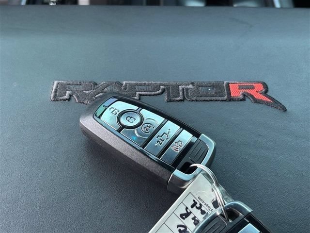 Certified 2025 Ford F150 Raptor w/ Equipment Group 803A Raptor R AWD/4WD image 27