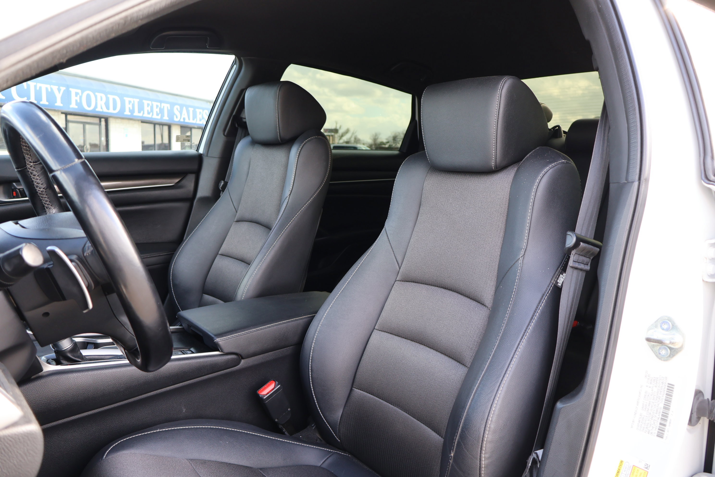 Used 2020 Honda Accord Sport image 13