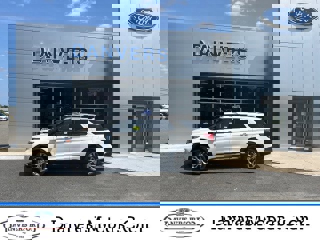 Certified 2022 Ford Explorer Limited w/ Equipment Group 301A image 2