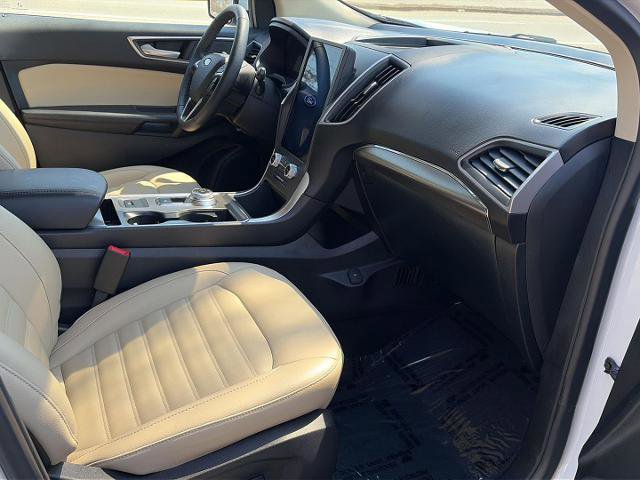 Certified 2022 Ford Edge SEL w/ Convenience Package AWD/4WD image 19
