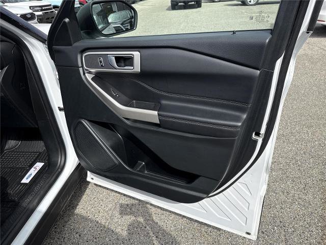 Certified 2023 Ford Explorer XLT w/ Equipment Group 202A image 21