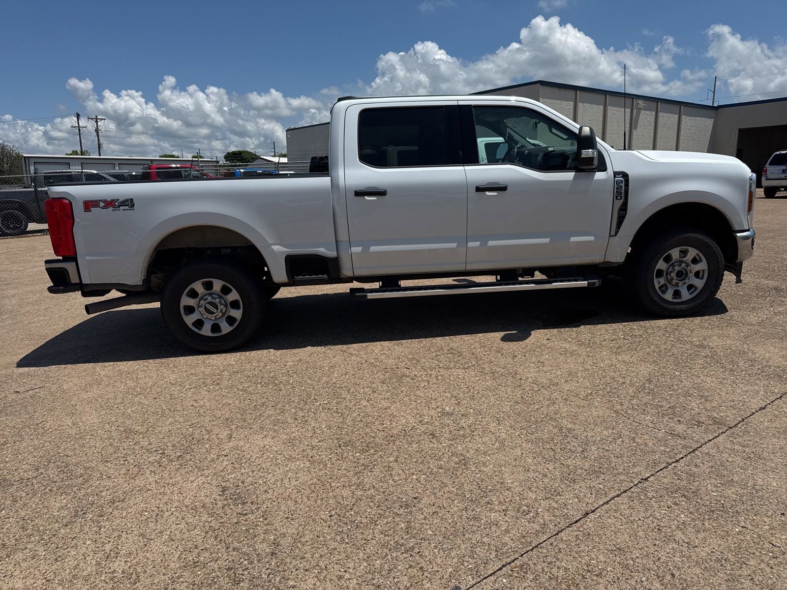 Certified 2024 Ford F250 XLT w/ FX4 Off-Road Package AWD/4WD image 8