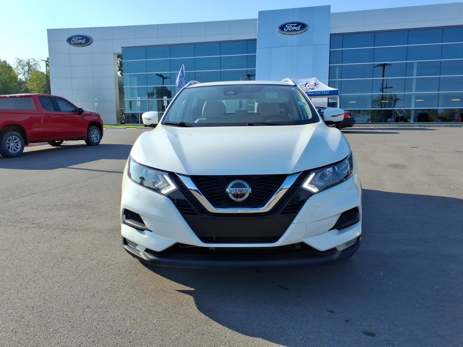 Used 2022 Nissan Rogue Sport SV w/ Technology Package AWD/4WD image 8