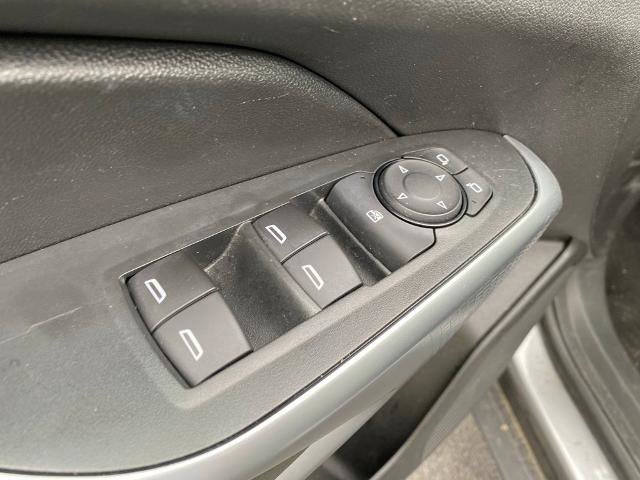 Used 2024 Chevrolet Trax RS w/ Sunroof Package FWD image 34