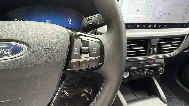 Certified 2024 Ford Escape Platinum AWD/4WD image 26