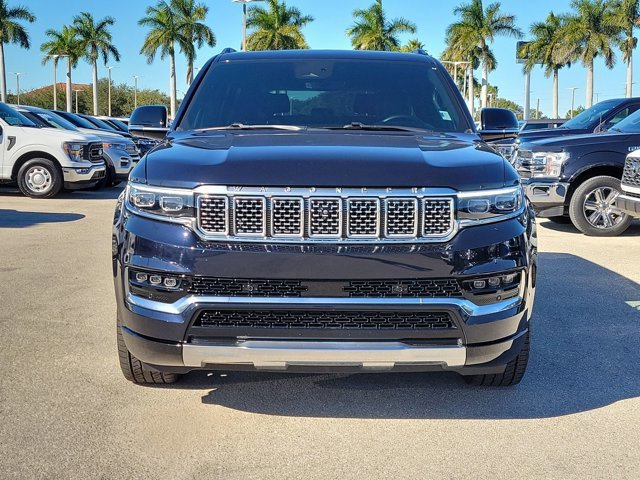 Used 2023 Jeep Grand Wagoneer Base w/ Flexible Seating Group image 6