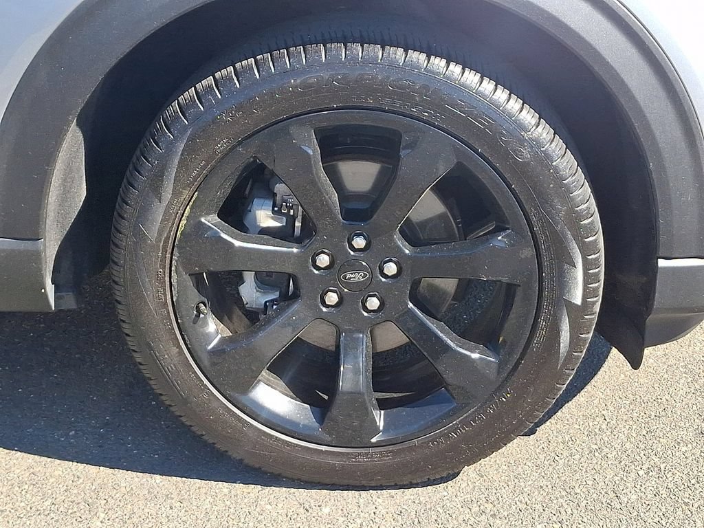 Certified 2023 Ford Explorer ST-Line AWD/4WD image 8