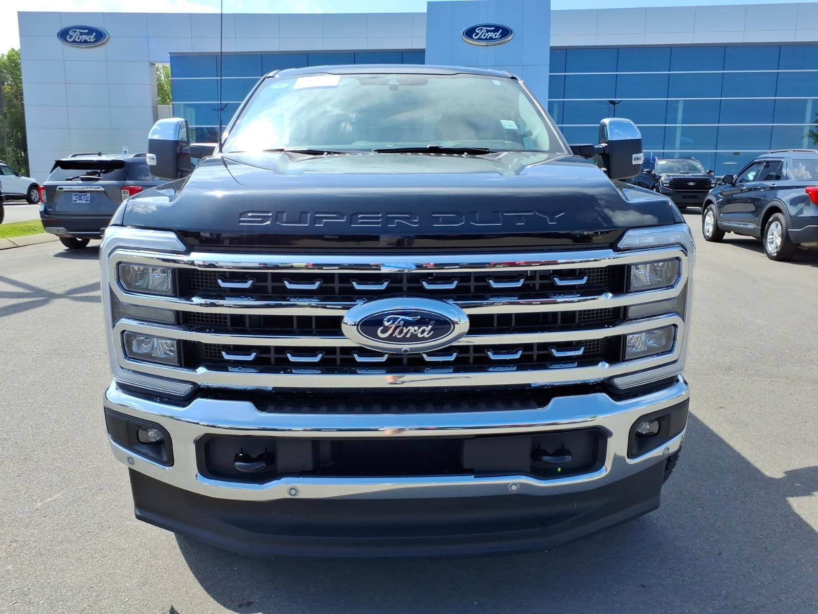 Certified 2026 Ford F250 Lariat w/ Lariat Ultimate Package image 8