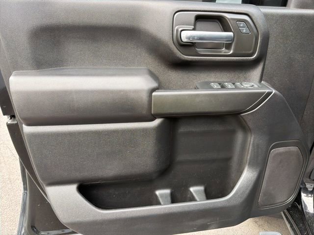 Used 2024 Chevrolet Silverado 2500 Custom w/ Custom Value Package image 19