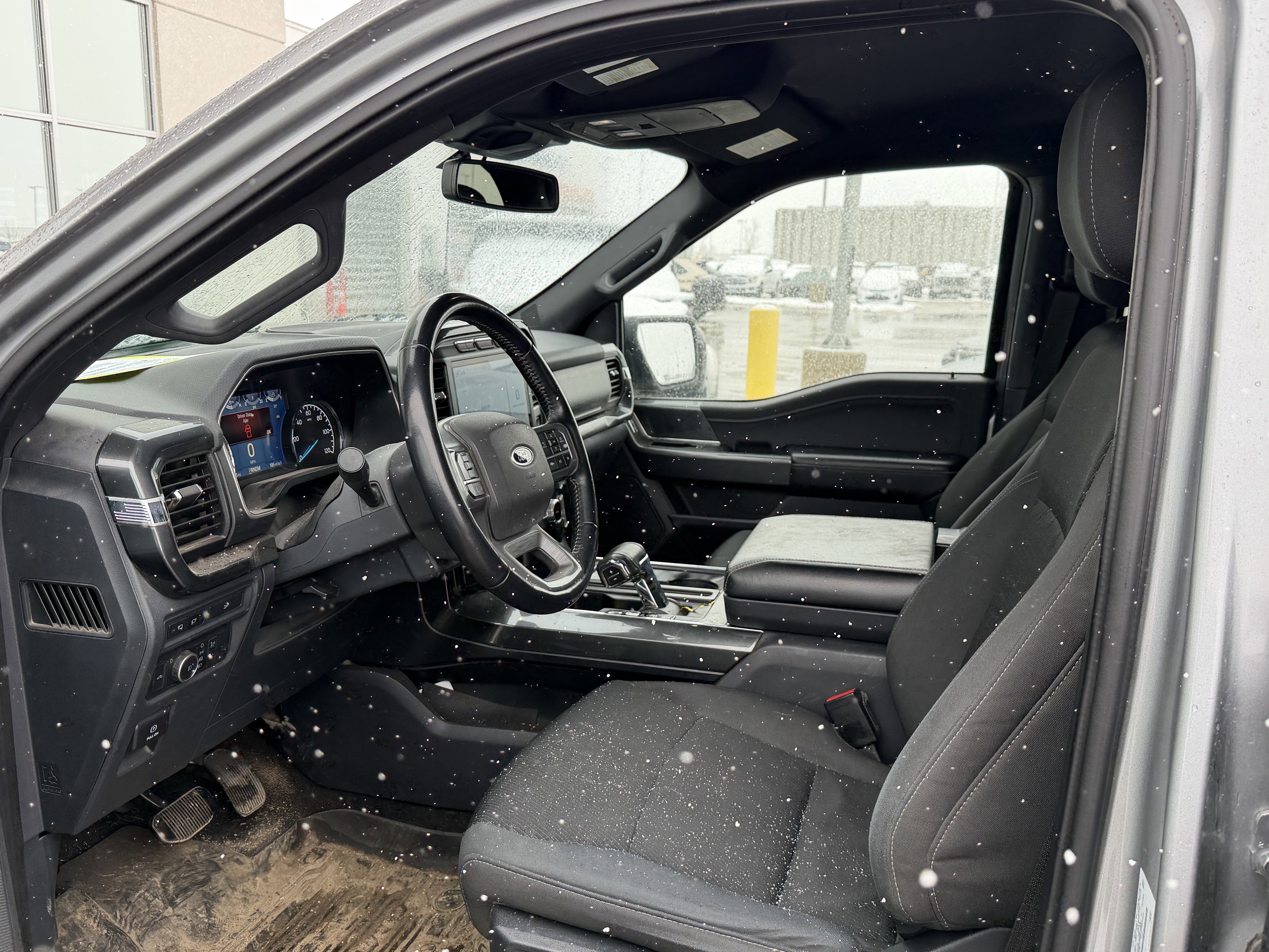 Certified 2022 Ford F150 XLT w/ Equipment Group 302A High image 7