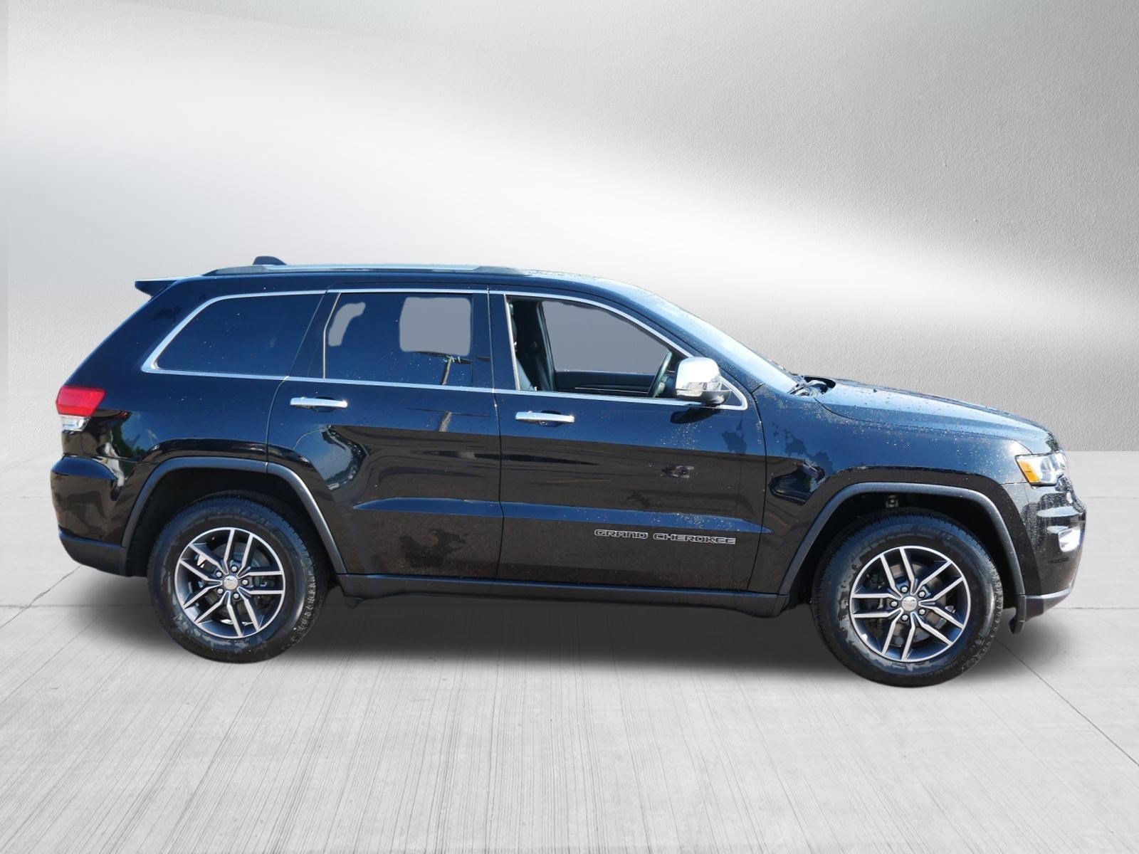 Used 2018 Jeep Grand Cherokee Limited w/ Trailer Tow Group IV AWD/4WD image 8