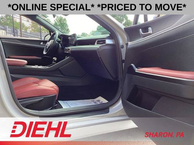 Used 2024 Kia K5 GT-Line AWD/4WD image 13