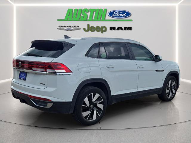 Used 2024 Volkswagen Atlas Cross Sport SE AWD/4WD image 5