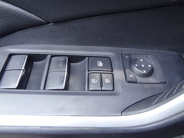 Used 2024 Toyota RAV4 XLE AWD/4WD image 14