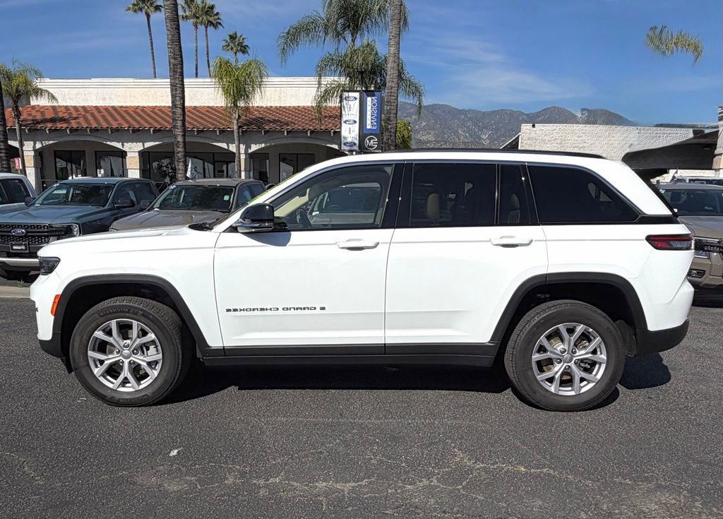 Used 2022 Jeep Grand Cherokee Limited image 5