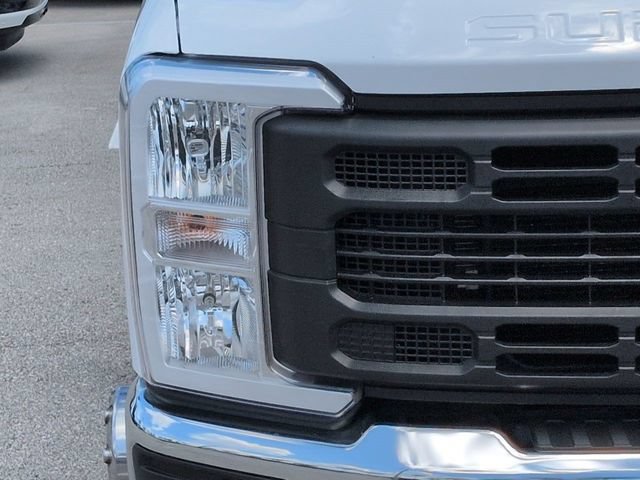 Certified 2024 Ford F350 XL w/ XL Chrome Package AWD/4WD image 9