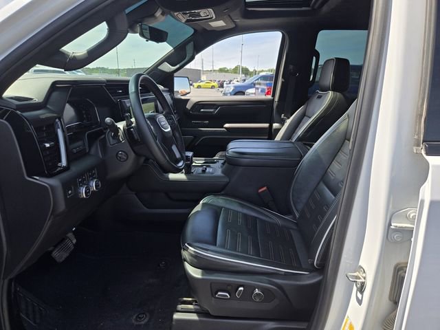 Used 2024 GMC Sierra 1500 AT4X AWD/4WD image 12