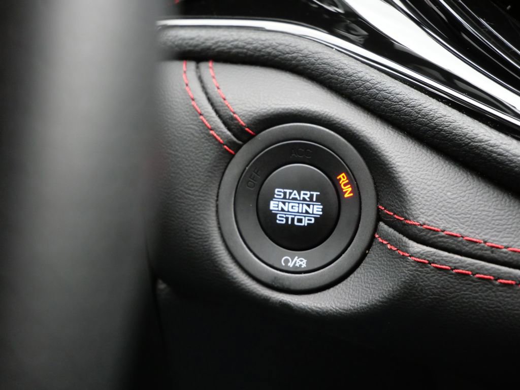Used 2025 Dodge Durango GT AWD/4WD image 31