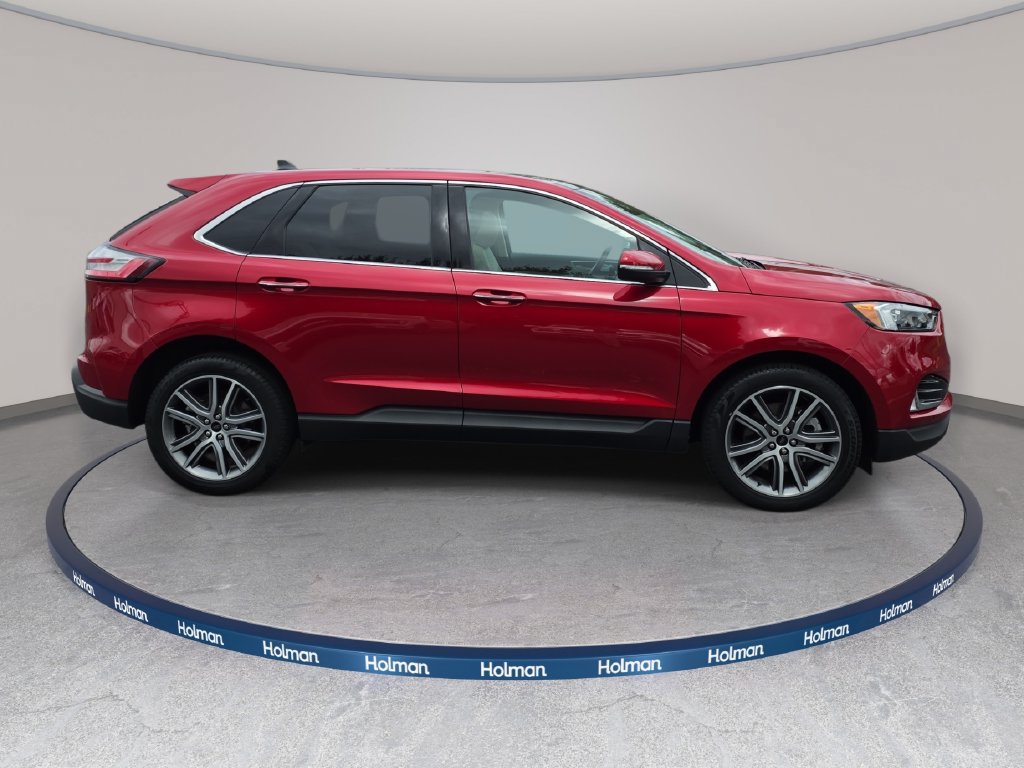 Certified 2023 Ford Edge Titanium AWD/4WD image 4