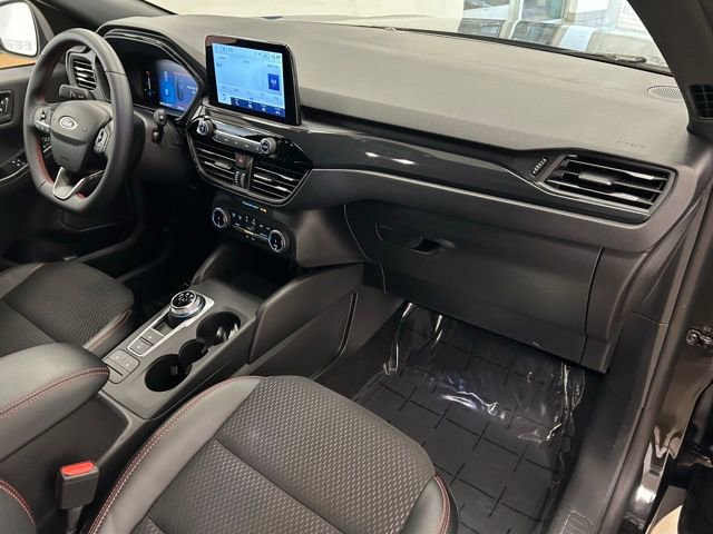 Certified 2025 Ford Escape ST-Line image 19