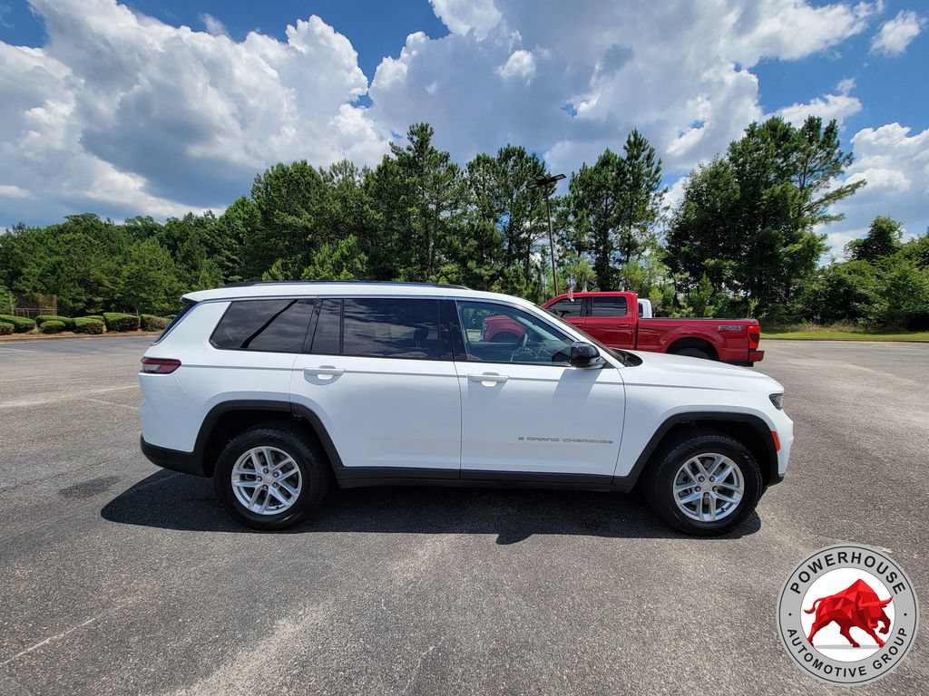 Used 2023 Jeep Grand Cherokee L Laredo AWD/4WD image 6