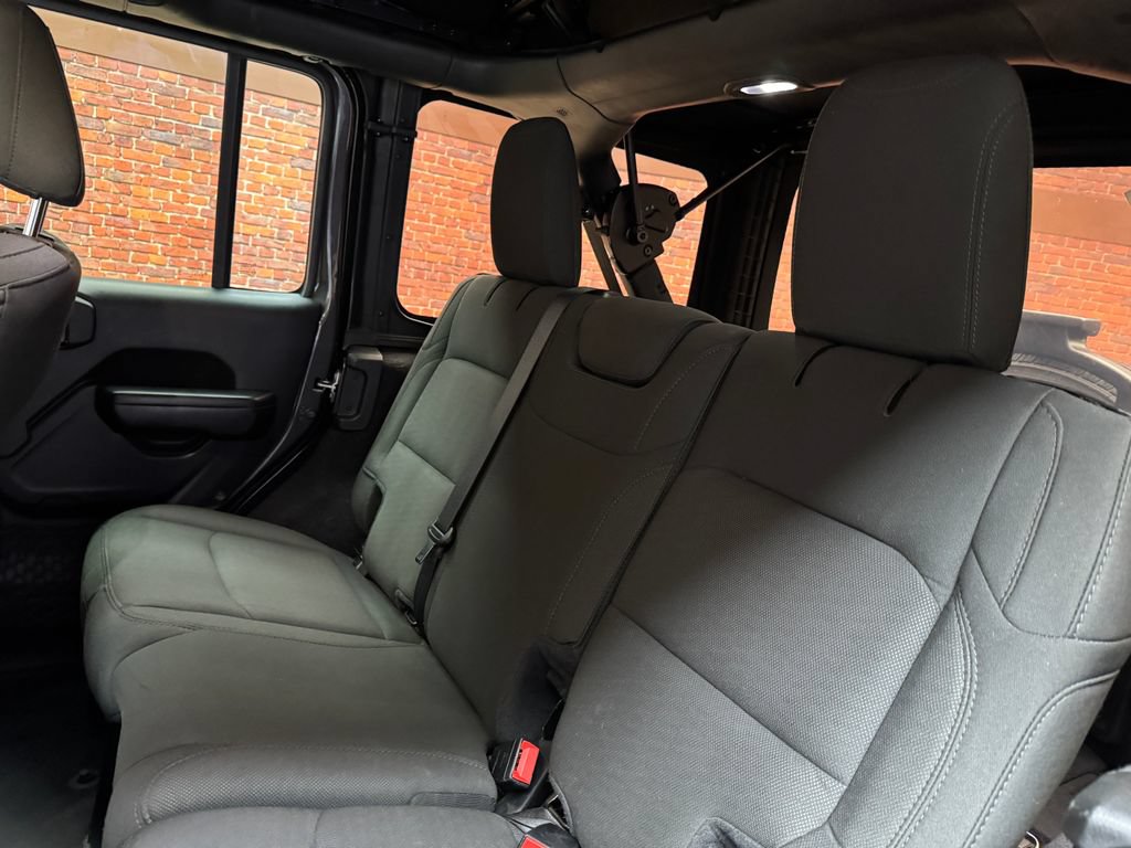 Used 2020 Jeep Wrangler Unlimited Sport S AWD/4WD image 26
