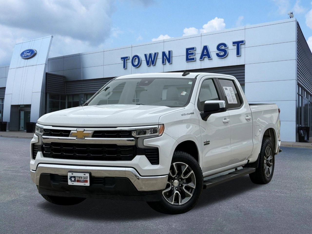 Used 2022 Chevrolet Silverado 1500 LT